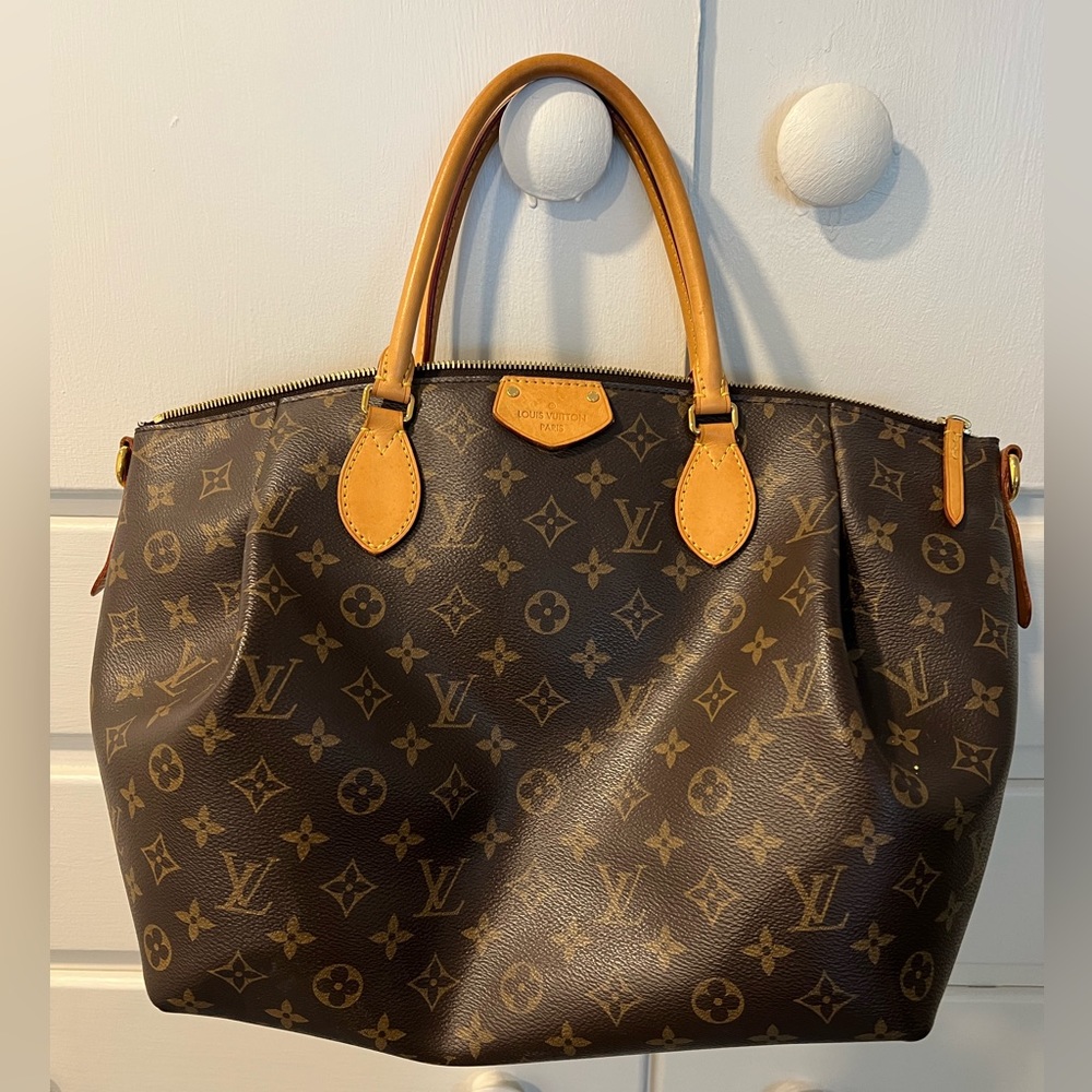 Louis Vuitton Monogram Turenne MM